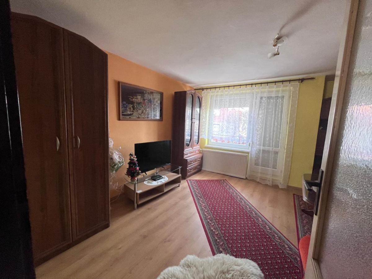 Privat Nika 246 Apartment Liptovsky Trnovec Luaran gambar