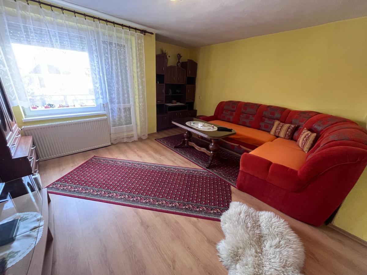 Privat Nika 246 Apartment Liptovsky Trnovec Luaran gambar